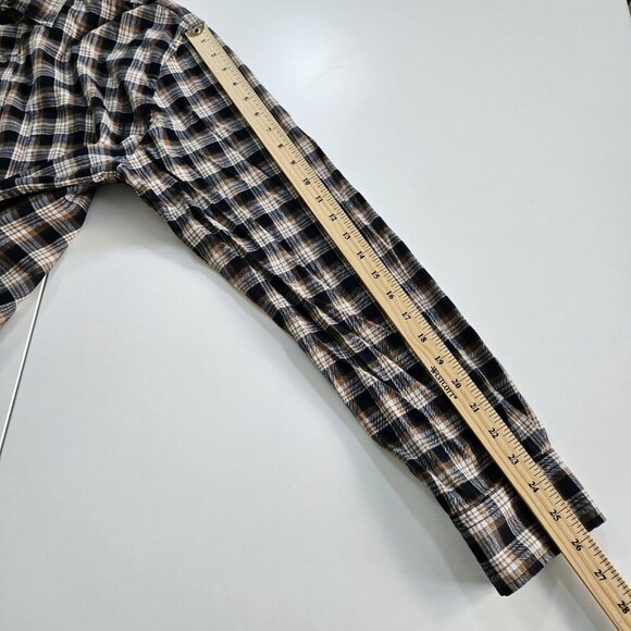 Banana Republic Shirt Mens XL Plaid LS Untucked Fit Pocket Preppy Cottage Casual - Picture 6 of 15